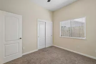 802 E Augusta St, Woodbridge, CA 95258 - Photo 23