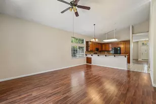 802 E Augusta St, Woodbridge, CA 95258 - Photo 11