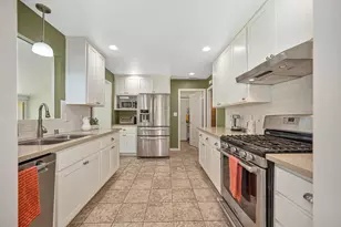 1704 Devonshire Rd, Sacramento, CA 95864 - Photo 9