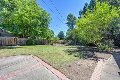 1704 Devonshire Road, Sacramento, CA 95864 - Photo 15