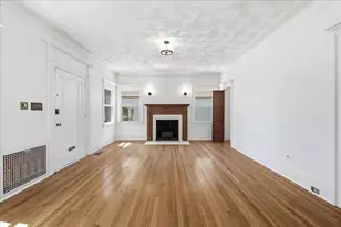 816 Alhambra Blvd, Sacramento, CA 95816 - Photo 9