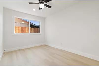 9213 Tam O Shanter Drive, Stockton, CA 95210 - Photo 17