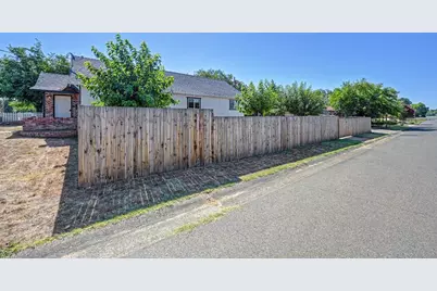 1391 5th Street, Lincoln, CA 95648 - Photo 9