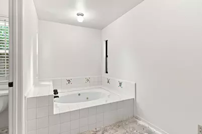 20078 Greenview Drive, Woodbridge, CA 95258 - Photo 19