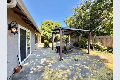 3032 NE Sleepy Hollow Drive, Stockton, CA 95209 - Photo 33