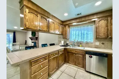 3032 NE Sleepy Hollow Drive, Stockton, CA 95209 - Photo 27