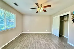 3032 NE Sleepy Hollow Dr, Stockton, CA 95209 - Photo 11
