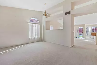 621 Vine Street, Los Banos, CA 93635 - Photo 3