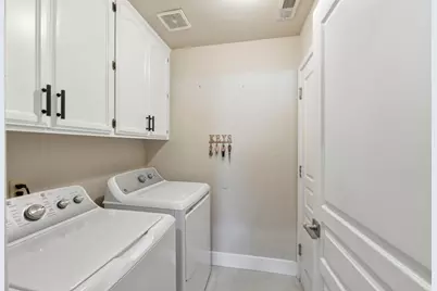 7112 Sunpace Lane, Sacramento, CA 95828 - Photo 29