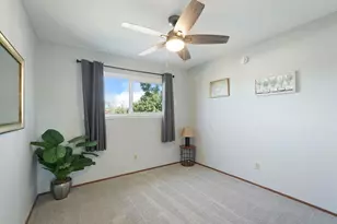 9470 Mira Del Rio Dr, Sacramento, CA 95827 - Photo 25