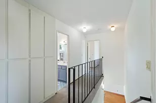 9470 Mira Del Rio Dr, Sacramento, CA 95827 - Photo 21