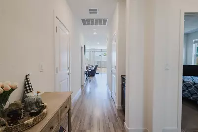 8629 McCloud River Way, Sacramento, CA 95828 - Photo 9
