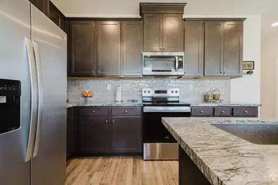 8629 McCloud River Way, Sacramento, CA 95828 - Photo 21