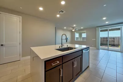 11596 Tarcoles Way, Rancho Cordova, CA 95742 - Photo 15