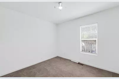 S 1st Street #21, Turlock, CA 95380 - Photo 7
