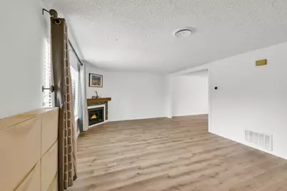 4848 El Cemonte Avenue #5, Davis, CA 95618 - Photo 5
