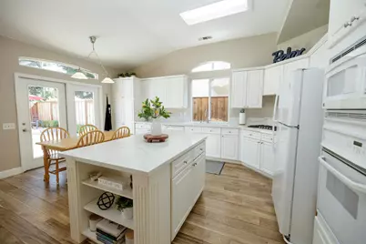 1719 Heirloom Court, Modesto, CA 95357 - Photo 7