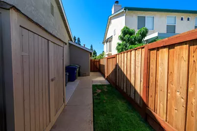 1719 Heirloom Court, Modesto, CA 95357 - Photo 49