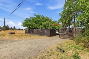 6186 Alberta Ave, Marysville, CA 95901 - Photo 3
