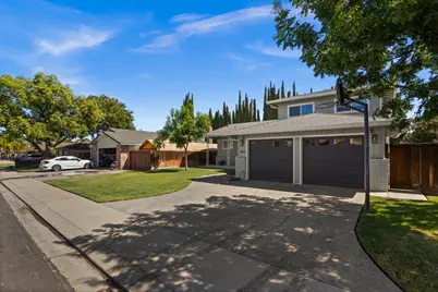 864 Siskiyou Lane, Manteca, CA 95336 - Photo 3