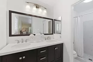 8625 Jade Crest Ct, Elk Grove, CA 95624 - Photo 35