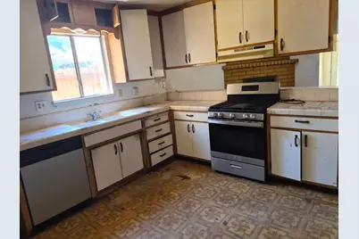 3209 Harlan Way, Modesto, CA 95354 - Photo 3