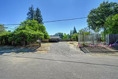 6405 Palm Drive, Carmichael, CA 95608 - Photo 11