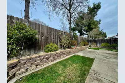 10806 Basie Way, Rancho Cordova, CA 95670 - Photo 33