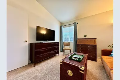 10806 Basie Way, Rancho Cordova, CA 95670 - Photo 9