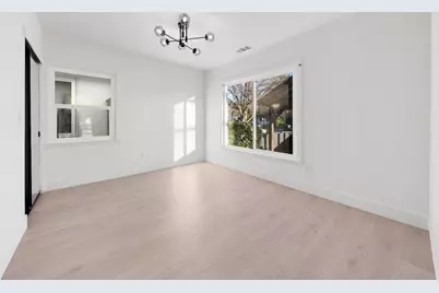 5401 J Street, Sacramento, CA 95819 - Photo 17