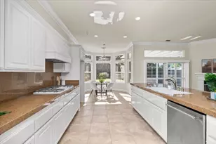 3648 Voleyn St, Carmichael, CA 95608 - Photo 23