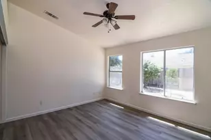 2430 Brandywine Ct, Stockton, CA 95210 - Photo 23