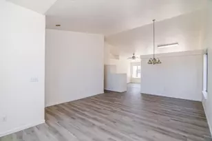 2430 Brandywine Ct, Stockton, CA 95210 - Photo 7