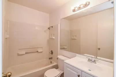 2430 Brandywine Court, Stockton, CA 95210 - Photo 13