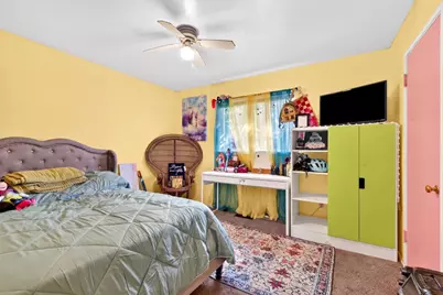 4605 38th Avenue, Sacramento, CA 95824 - Photo 13