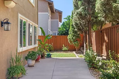493 N Lafayette Court, Mountain House, CA 95391 - Photo 37