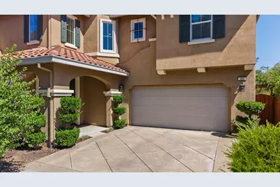 493 N Lafayette Court, Mountain House, CA 95391 - Photo 3