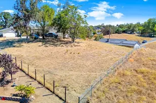 3665 Huckleberry Ln, Valley Springs, CA 95252 - Photo 3