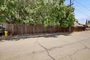 368 Robinson Ave, Yuba City, CA 95991 - Photo 39
