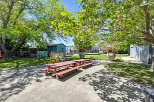 9271 Elk Grove Blvd, Elk Grove, CA 95624 - Photo 37