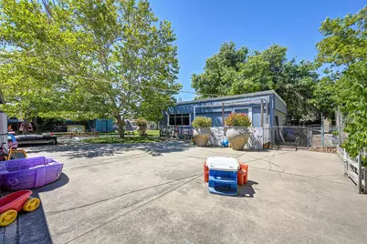 9271 Elk Grove Blvd, Elk Grove, CA 95624 - Photo 45