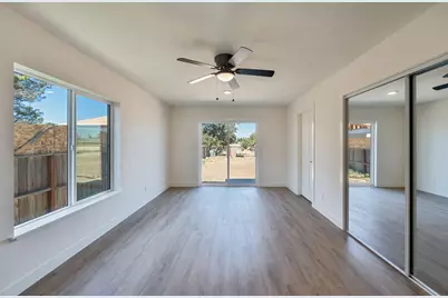 4564 Ardmore Avenue, Olivehurst, CA 95961 - Photo 17