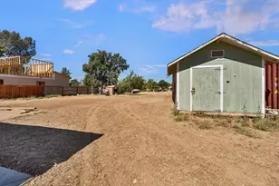4564 Ardmore Ave, Olivehurst, CA 95961 - Photo 33