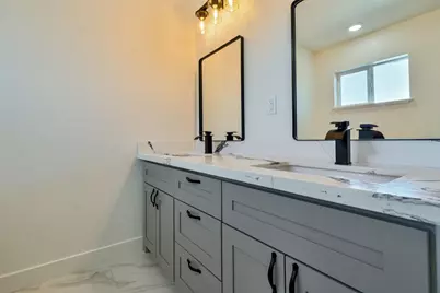 4564 Ardmore Avenue, Olivehurst, CA 95961 - Photo 21