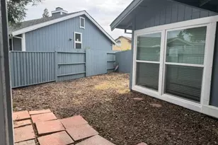 8107 Darien Cir, Sacramento, CA 95828 - Photo 5