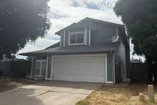 8107 Darien Cir, Sacramento, CA 95828 - Photo 3