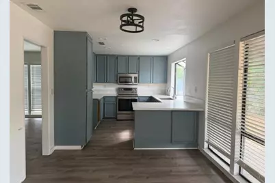 8107 Darien Circle, Sacramento, CA 95828 - Photo 11