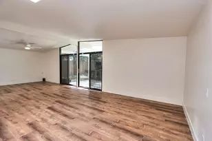 4929 Clear Cir, Carmichael, CA 95608 - Photo 7