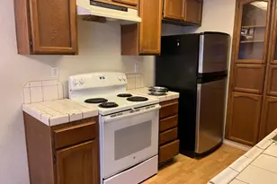 5716 Essex Ln, Citrus Heights, CA 95610 - Photo 11