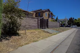 1901 St Sebastian Way, Modesto, CA 95358 - Photo 3